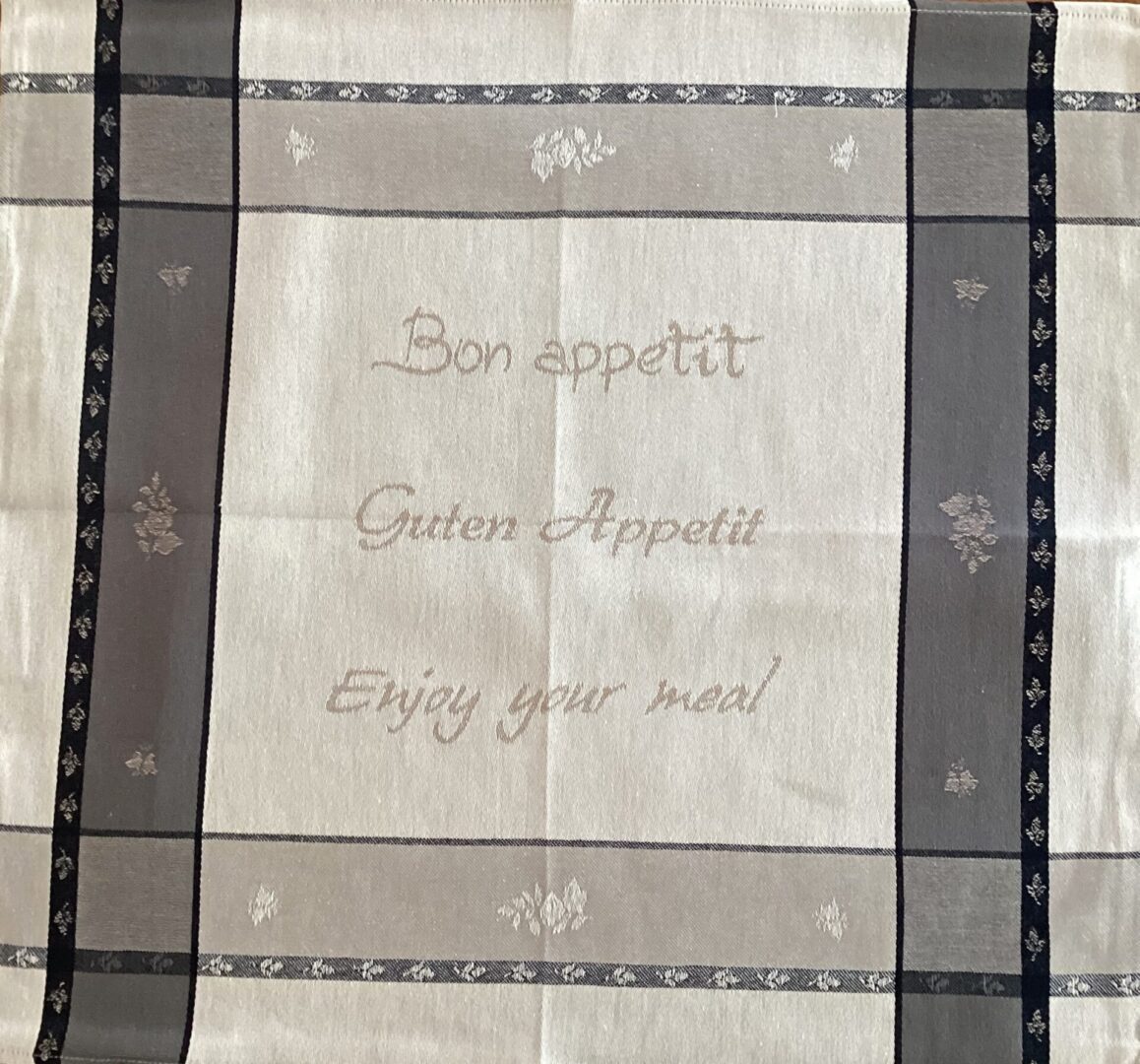 Bon Appetit Ecue French set of 6 napkins - Image 3