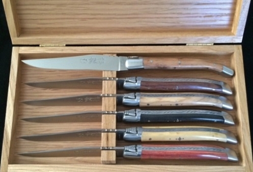 A set of knives in a box