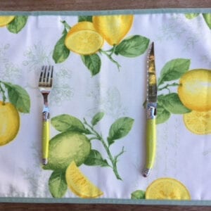 A placemat with lemon designs
